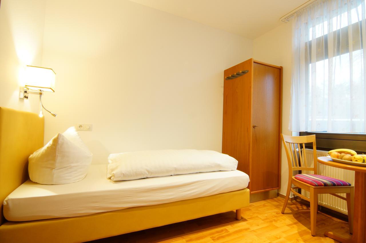 Hotel Spitzenpfeil Michelau in Oberfranken Extérieur photo