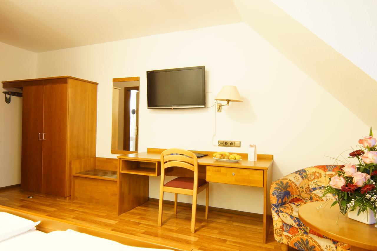 Hotel Spitzenpfeil Michelau in Oberfranken Extérieur photo