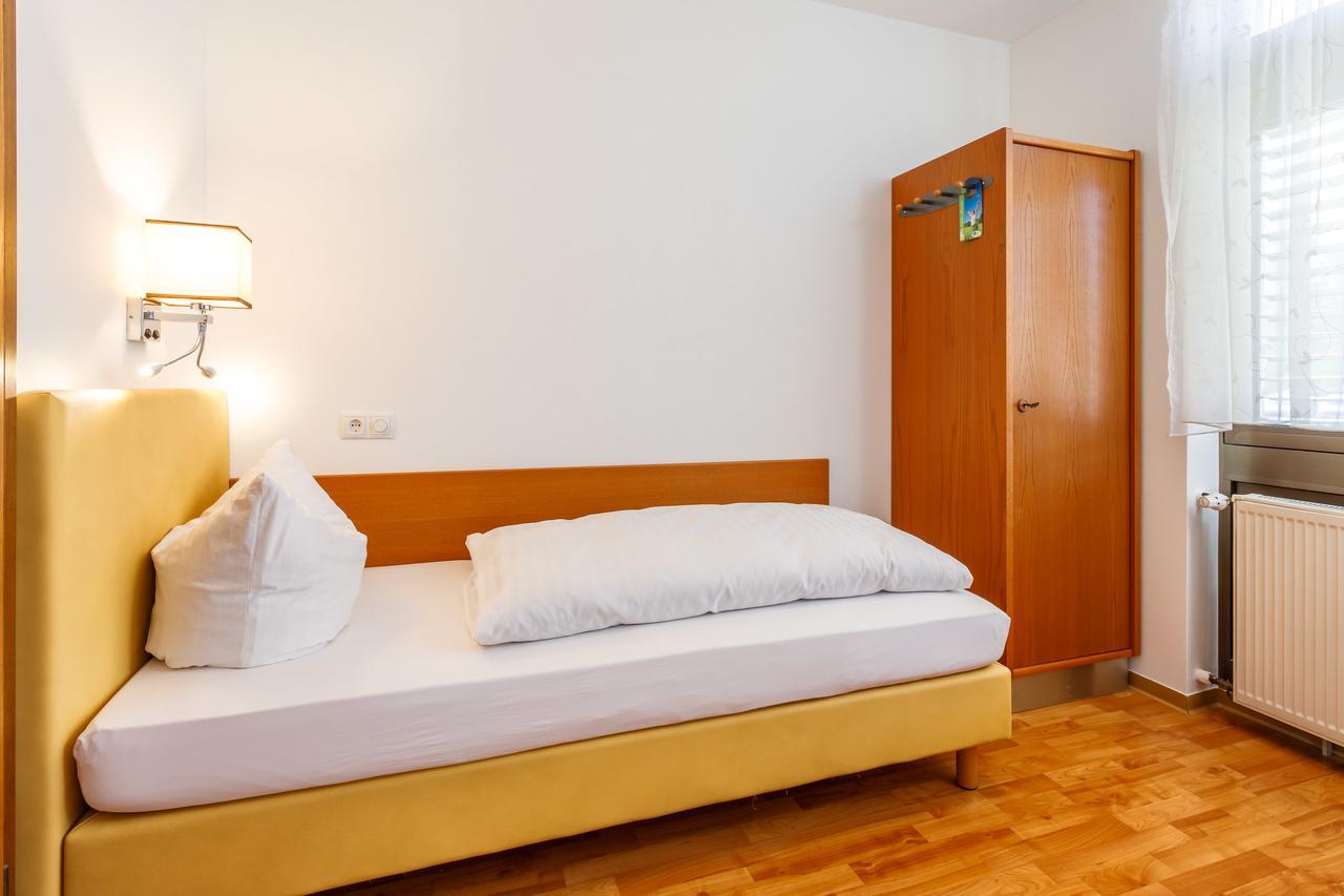 Hotel Spitzenpfeil Michelau in Oberfranken Extérieur photo