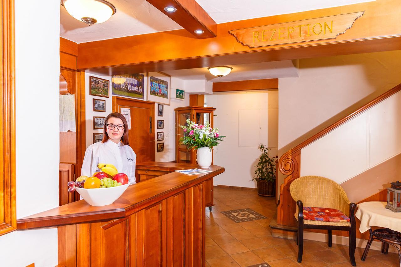 Hotel Spitzenpfeil Michelau in Oberfranken Extérieur photo